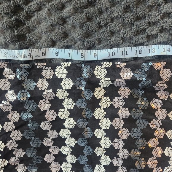 beautiful bebe star sequined mini skirt size 4 - Picture 3 of 4